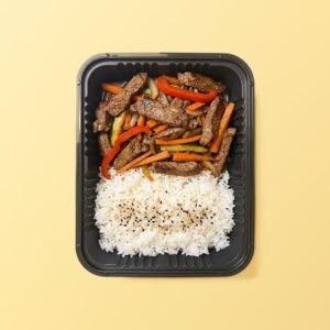 Salteado de carne con vegetales